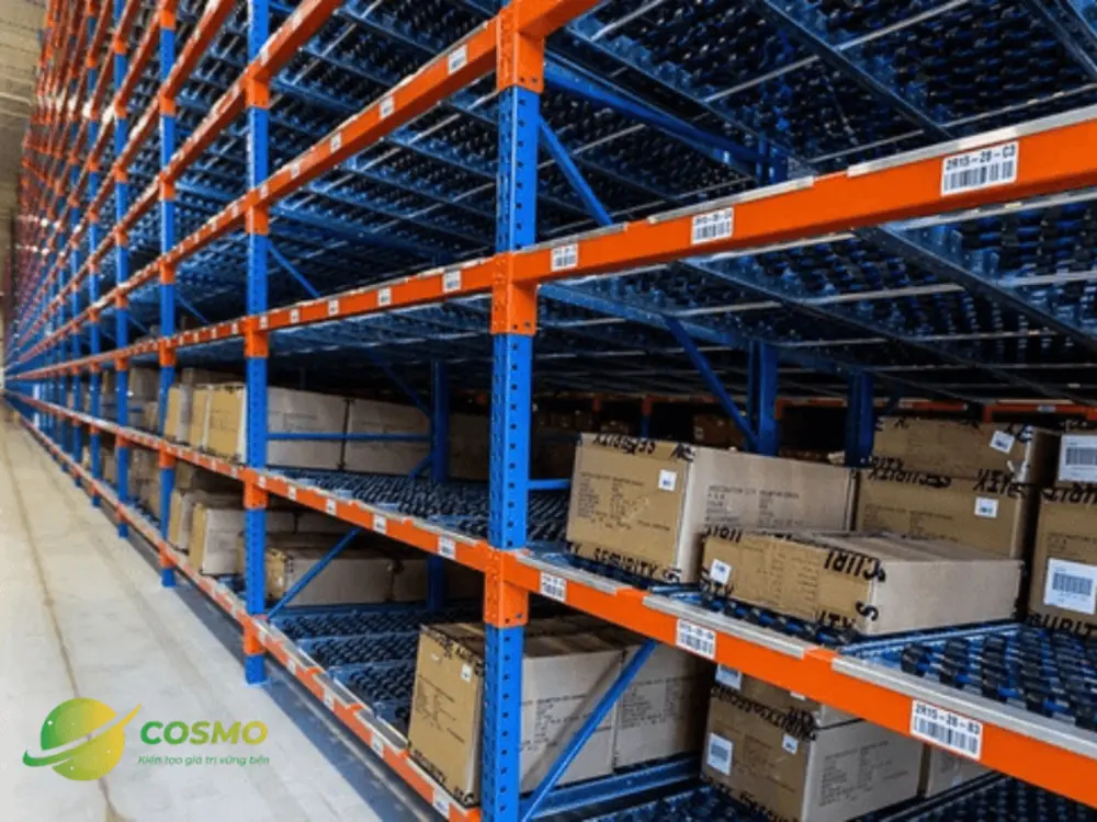 kệ trung tải trong warehouse