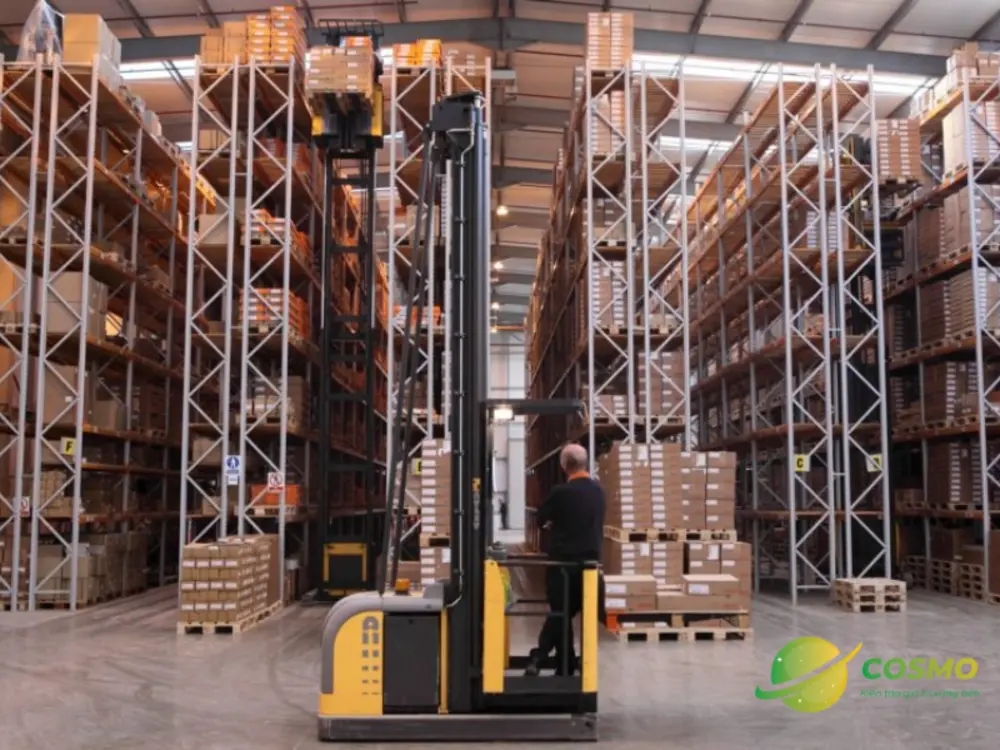 Ưu điểm Kệ Narrow Aisle tận dụng chiều cao lên tới 17m