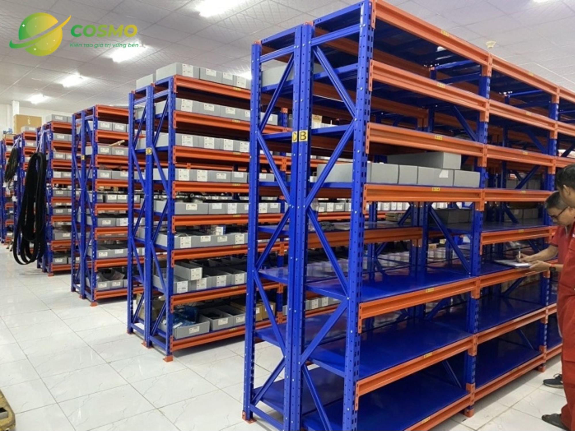 Kệ trung tải giá tốt tại Rackcosmo