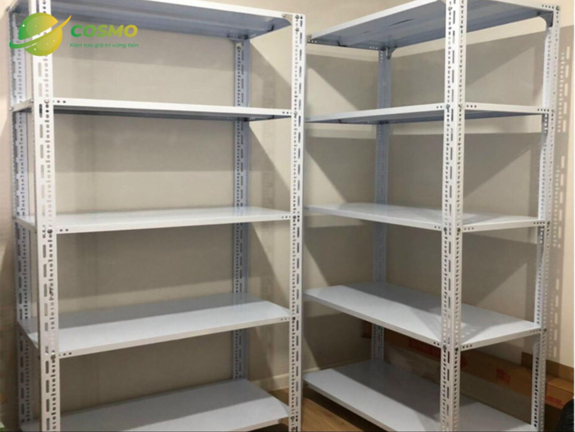 Kệ sắt trưng bày sản phẩm v lỗ là loại kệ chuyên dụng trong ngành bán lẻ