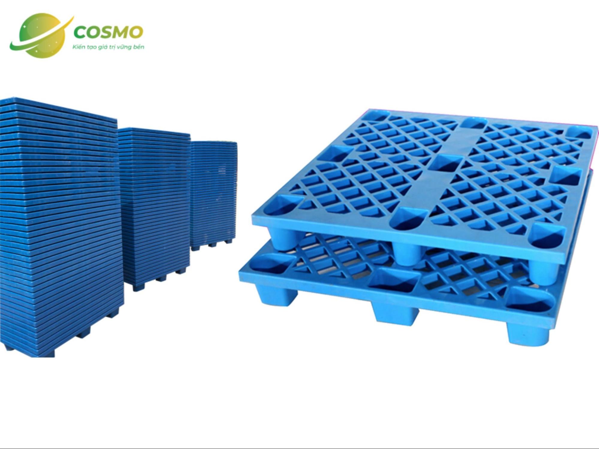 Pallet chân cốc