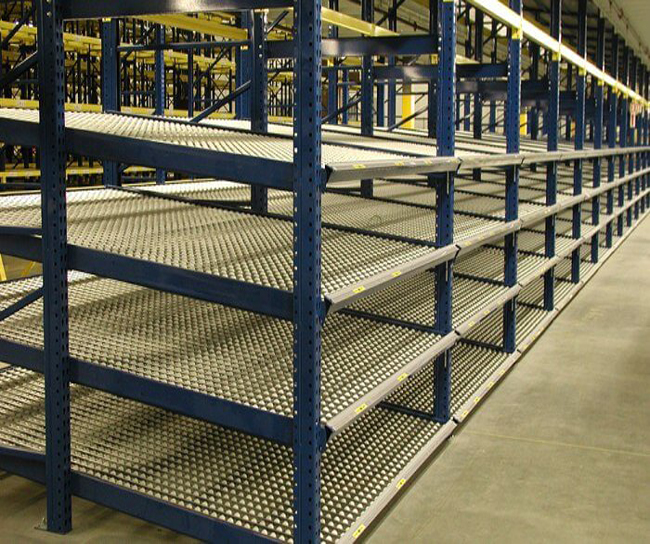 Kệ Carton Flow Rack là gì? Cấu tạo, nguyên lý hoạt động và ứng dụng trong kho hàng