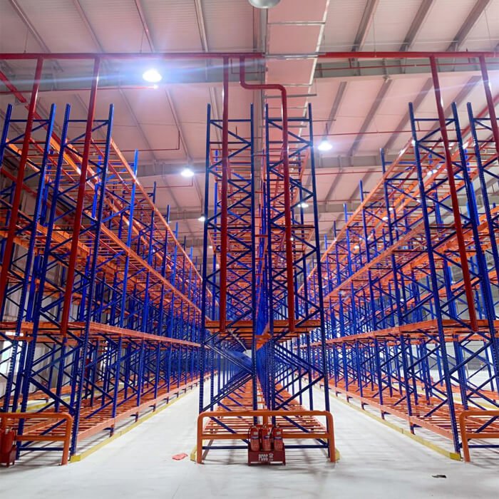 Cấu tạo và đặc điểm kỹ thuật của hệ thống kệ Double Deep