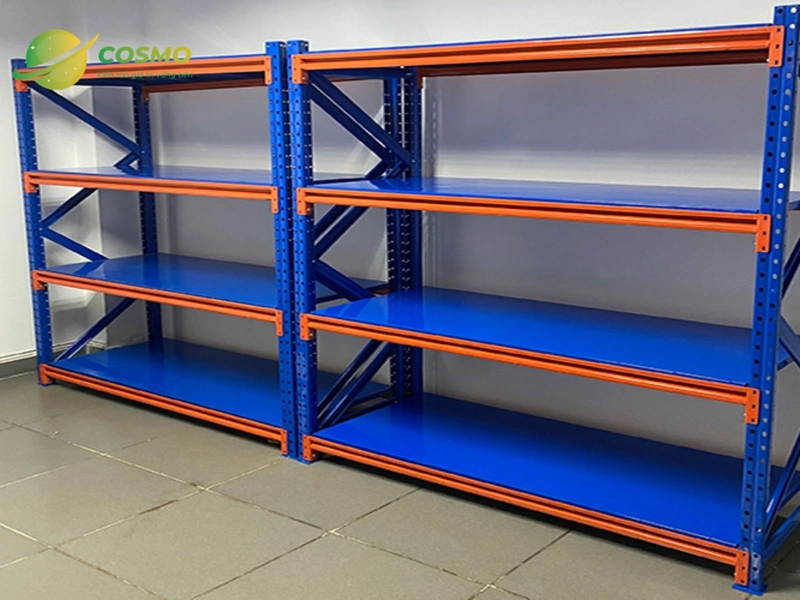 Kệ trung tải 4 tầng dài 2m x rộng 0,5m x cao 2m được ứng dụng trong rất nhiều lĩnh vực 