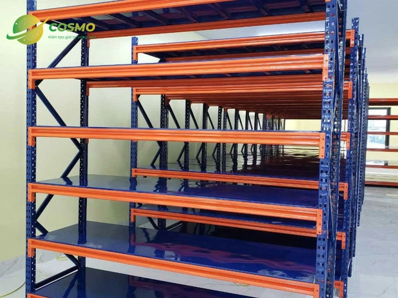 Kệ trung tải 6 tầng là giải pháp lưu trữ tối ưu với rất nhiều lợi ích 